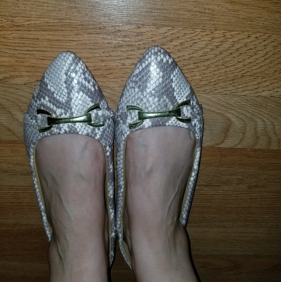 Pre-owned womens Flats size 8 - Picture 2 of 6